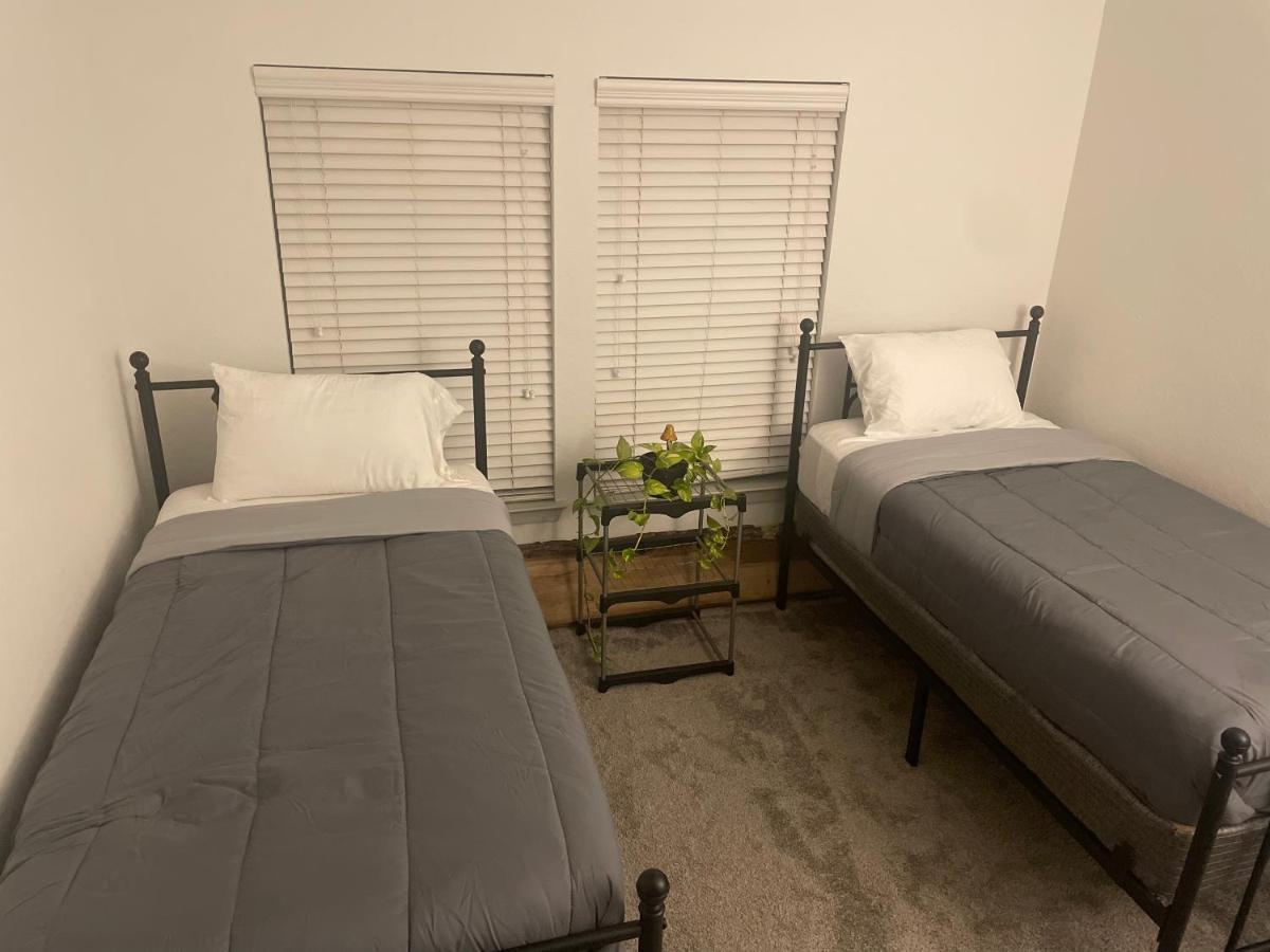 Next To Universal! 2Bedroom-2Bath-Many Indoor Plants Орландо Экстерьер фото